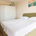 Coral Luxury *