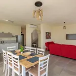 Coral Luxury