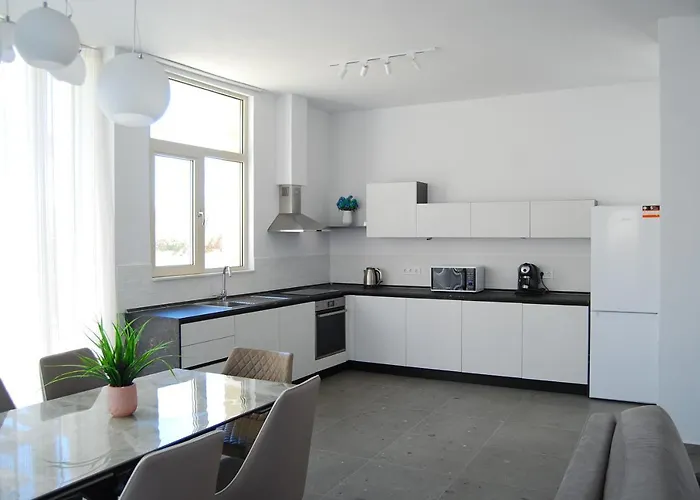 Coral Luxury וילה *