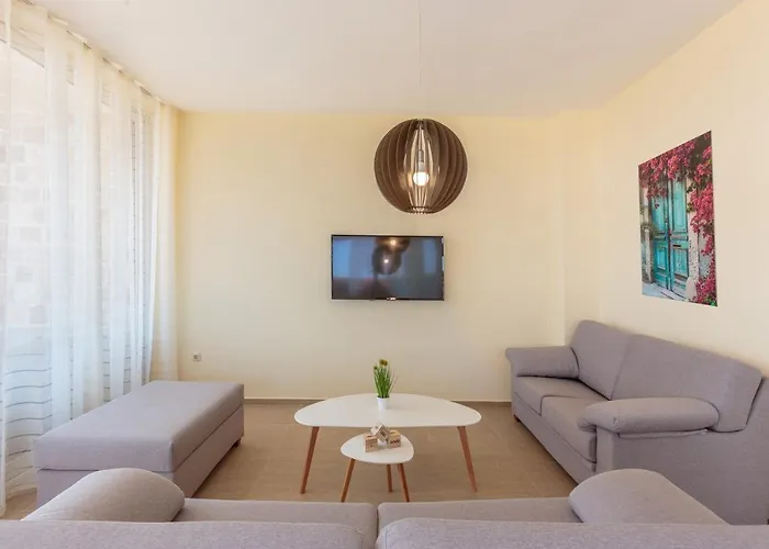 וילה Coral Luxury