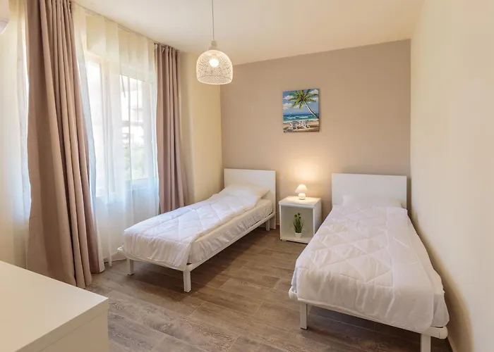 וילה Coral Luxury *