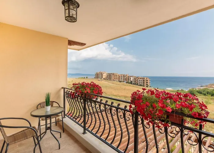 וילה Coral Luxury