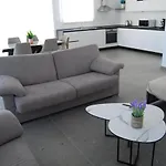 Coral Luxury * Lozenets