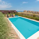 Coral Luxury