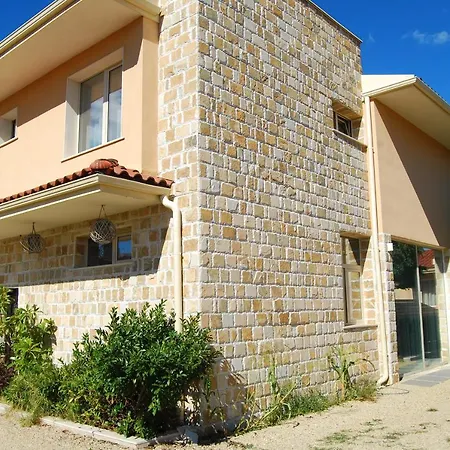 Coral Luxury Villa Lozenets