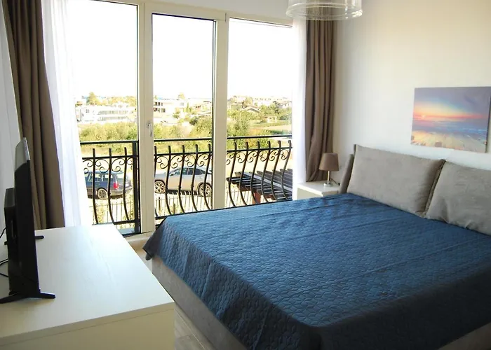 Coral Luxury Villa Lozenets